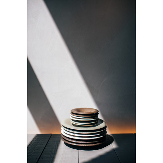 BOSQUE - aperitiefbordje - steengoed - DIA 13 x H 2 cm - bruin